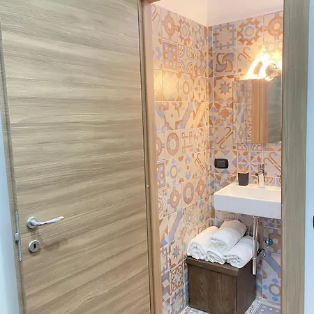 House Serapide-real Capodimonte 公寓 那不勒斯