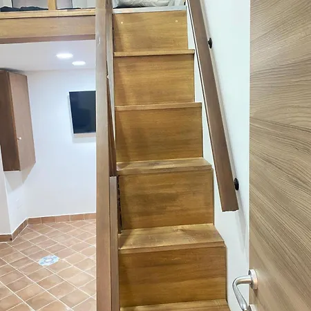 House Serapide-real Capodimonte *